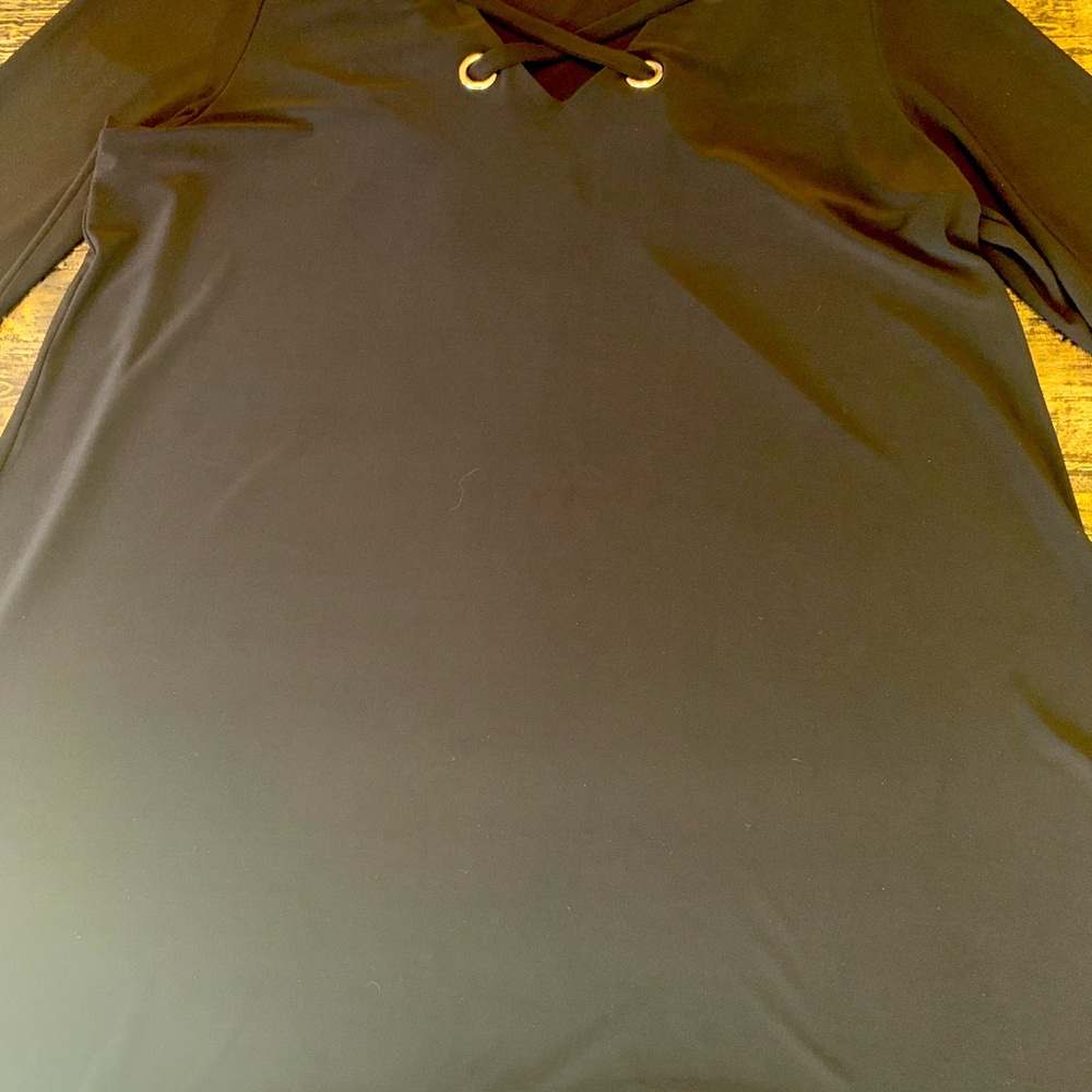 Alisha d. Black Large tunic. NWOT